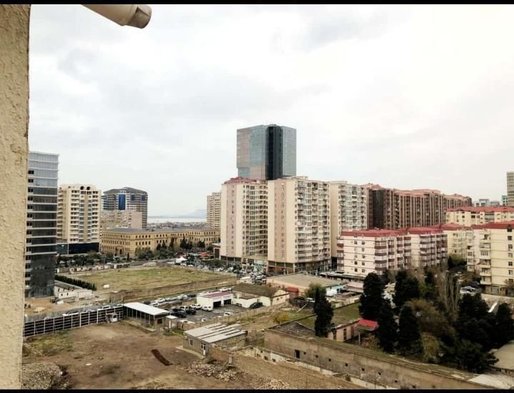 Апартаменты 3-х комнатная квартира в центре города Баку Баку