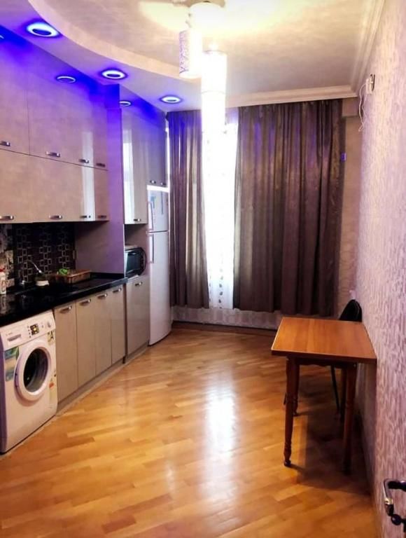 Апартаменты 3-х комнатная квартира в центре города Баку Баку